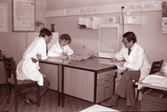 В отделении доктора В.С. Обруча 1983