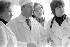 Первый главный врач больницы Владимир Николаевич Мудрак. 1981