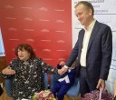 Сегодня принимает поздравления с юбилеем главный журналист российского здравоохранения